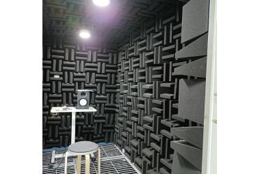 anechoic chamber