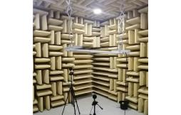 Does the construction quality affect the sound insulation of the house?
