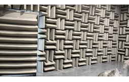 Requirements for building structure in anechoic chamber location selection